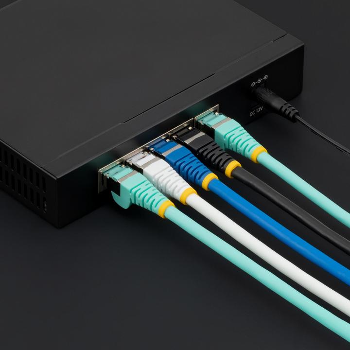 Produktbild StarTech COM 50cm CAT6a Kabel LSZH 10 Gigabit RJ45 LAN Kabel SFTP Patchkabel CAT6a Verlegekabel Abge (S/FTP, CAT6a, 0.50 m)