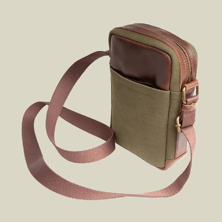 Actual product image Buckle & Seam Canvas Crossbody Bag Runner Grün/Blau