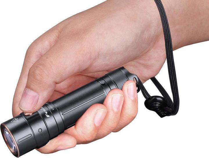Actual product image Fenix E28R (10.90 cm, 1500 lm)