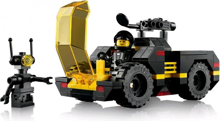 Image du produit LEGO Blacktron Renegade (10355, LEGO Icons, LEGO difficiles à trouver)