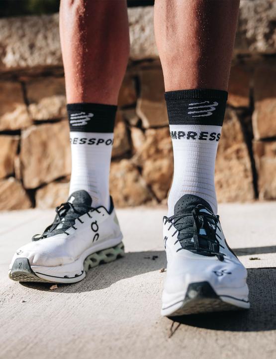 Produktbild Compressport Mid Compression Socks V2.0 (39 - 41)