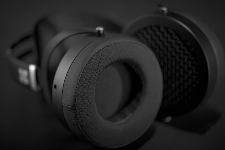 Actual product image Hifiman Sundara (Cable)