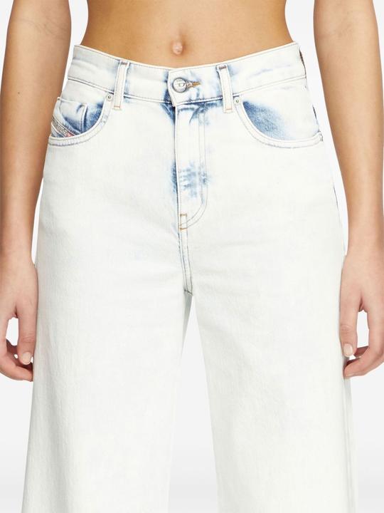 Actual product image Diesel D-akemi L.32 Pantaloni (28)
