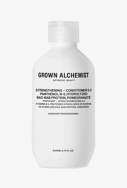 Actual product image Grown Alchemist Hair Strengthening Conditioner 0.2 Panthenol B5, Hydrolized Bao-Bab Protein, Pomegranate (200 ml)