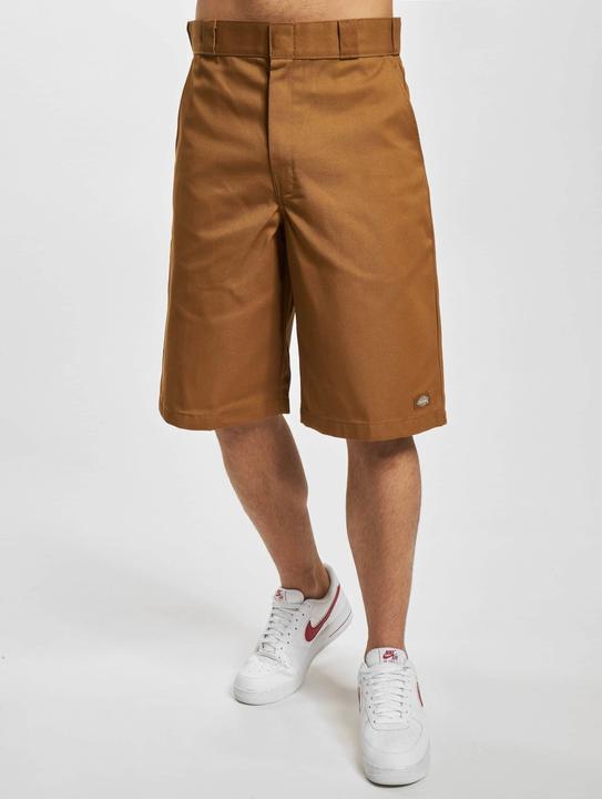 Actual product image Dickies The 13 Inch Multi Pocket short (33)