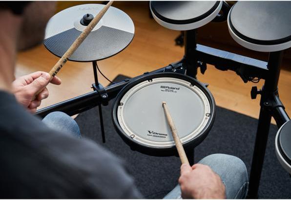 Actual product image Roland TD-02KV electric drum kit with accessory set (E-drum)