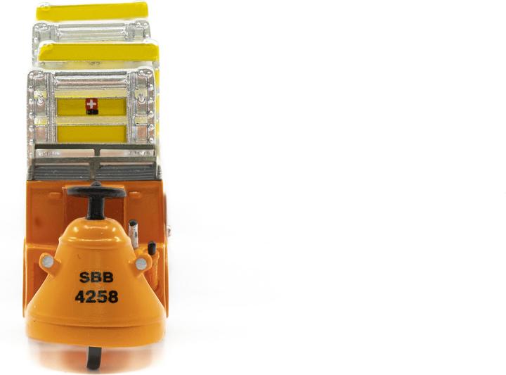 Actual product image Ace SBB NEFAG tractor 3-wheel with 2 trolleys SBB