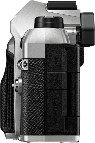 Actual product image OM System OM-5 Mark II 12-45mm PRO Kit SLV (12 - 45 mm, 20.40 Mpx, Micro Four Thirds)