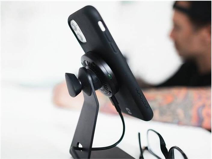 Produktbild Quad Lock Wireless Charging Head for Car / Desk