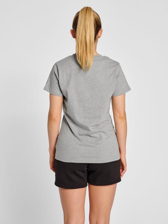 Actual product image hummel Red Heavy T-Shirt S/S Woman (S)