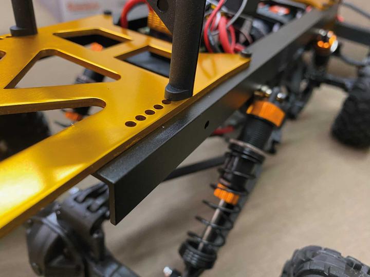 Actual product image DF-Models DF-4J Crawler XXL (RTR Ready-to-Run)
