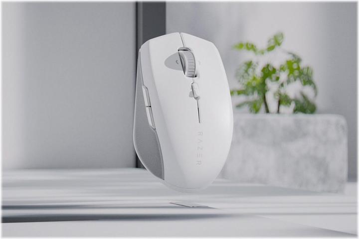 Actual product image Razer Pro Click Mini (Wireless)