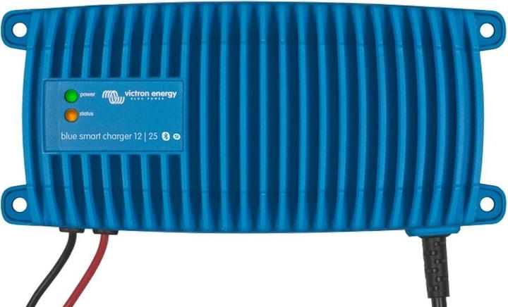 Actual product image Victron Energy Blue Smart (24V, 8 A)
