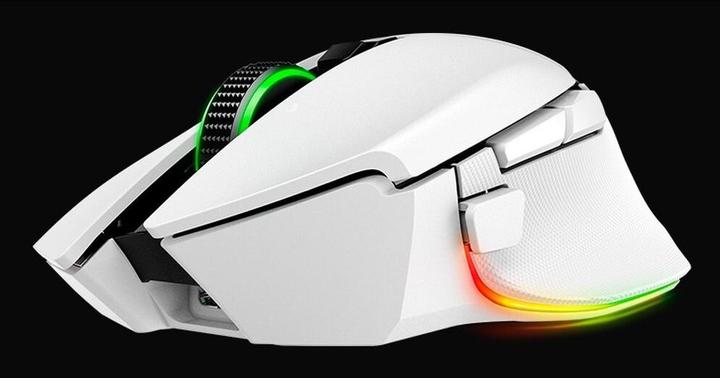 Image du produit Razer Basilisk V3 Pro 35K (Sans fil, Filaire)