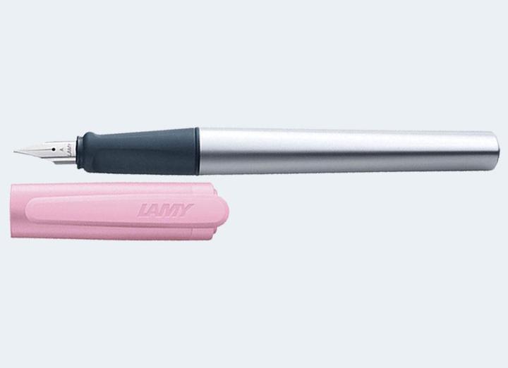 Actual product image LogiConnection LAMY nexx rose M fountain pen (Rose)