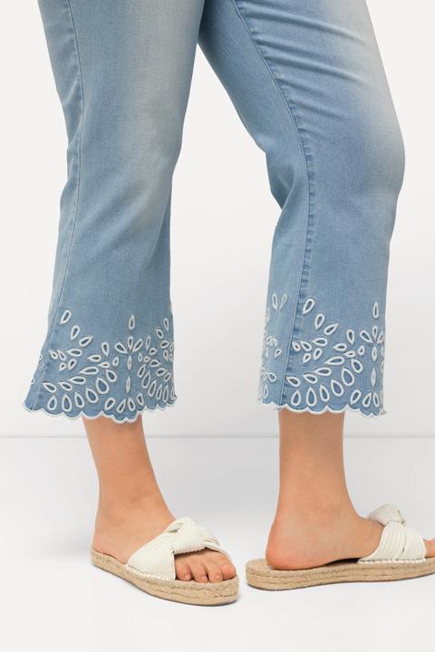 Produktbild Ulla Popken 7/8-Jeans Marie, Stickerei, Schlaghose, ausgestellt (50)