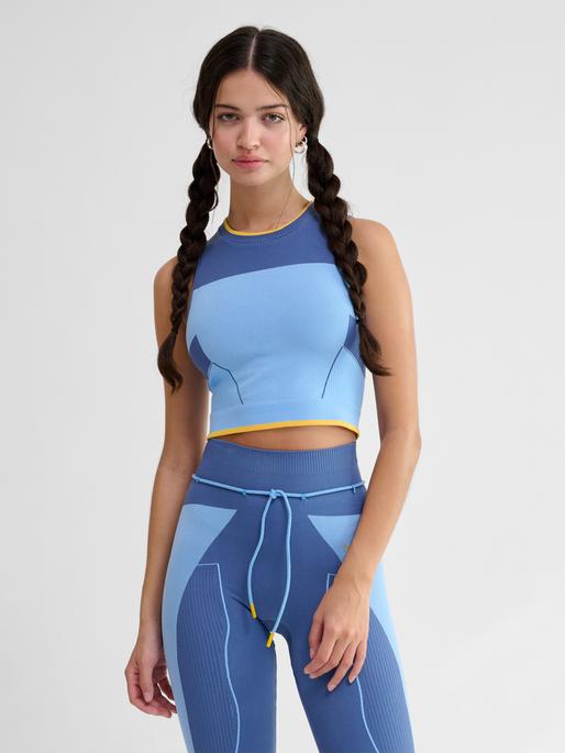 Actual product image hummel hmlSEAMLESS TOP (S)