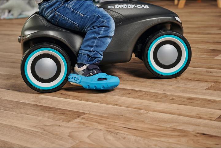 Actual product image BIG shoe care