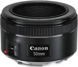 Actual product image Canon EOS 250D (29 - 88 mm, 24.10 Mpx, APS-C / DX)