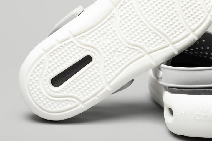 Actual product image Crocs InMotion Clog (42, 42.5, 43, 42 2/3)