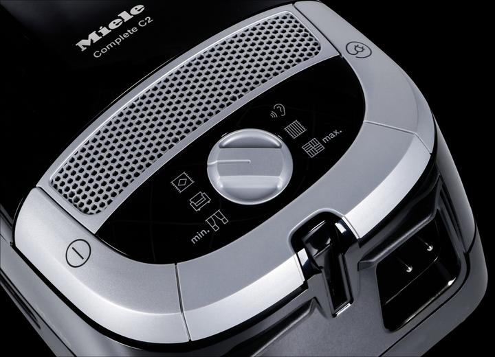 Produktbild Miele Complete C 2 Black Pearl Powerline