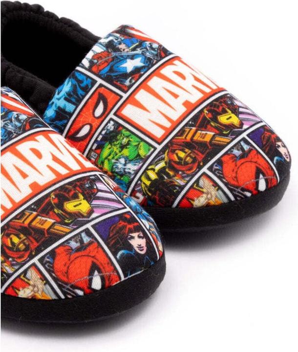 Actual product image Marvel Boys slippers (34)