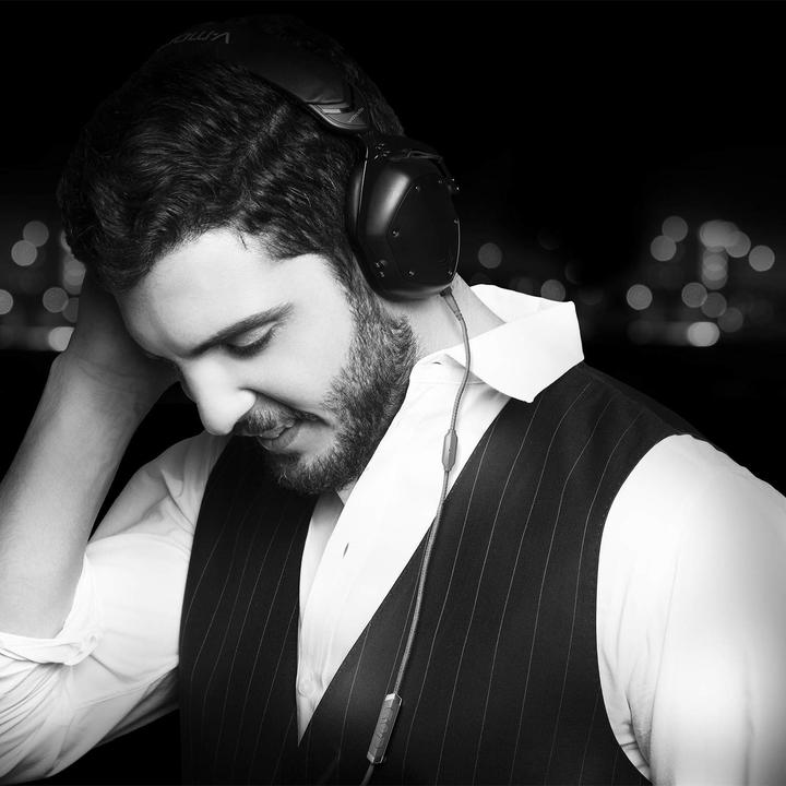 Immagine prodotto V-Moda Cavo Lightning SpeakEasy a 3 pulsanti (Lightning, iPhone 5, iPhone 4, iPhone 4S, iPad mini 3, iPad Air, iPhone 3G, IPad 3)