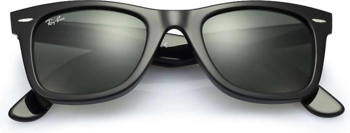 Actual product image Ray Ban Original Wayfarer Classics