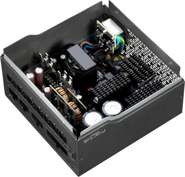 Produktbild Fractal Ion+ 560P (560 W)