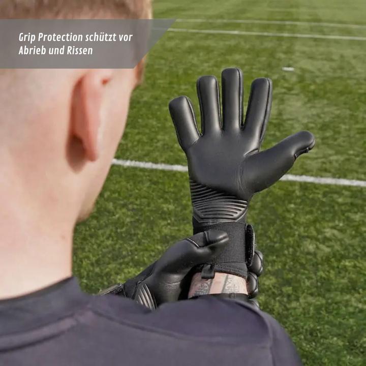 Produktbild Catch & Keep Fussballhandschuhe Invictus Black Gold Gr. 7 Torwart Goalie Handschuhe (7)