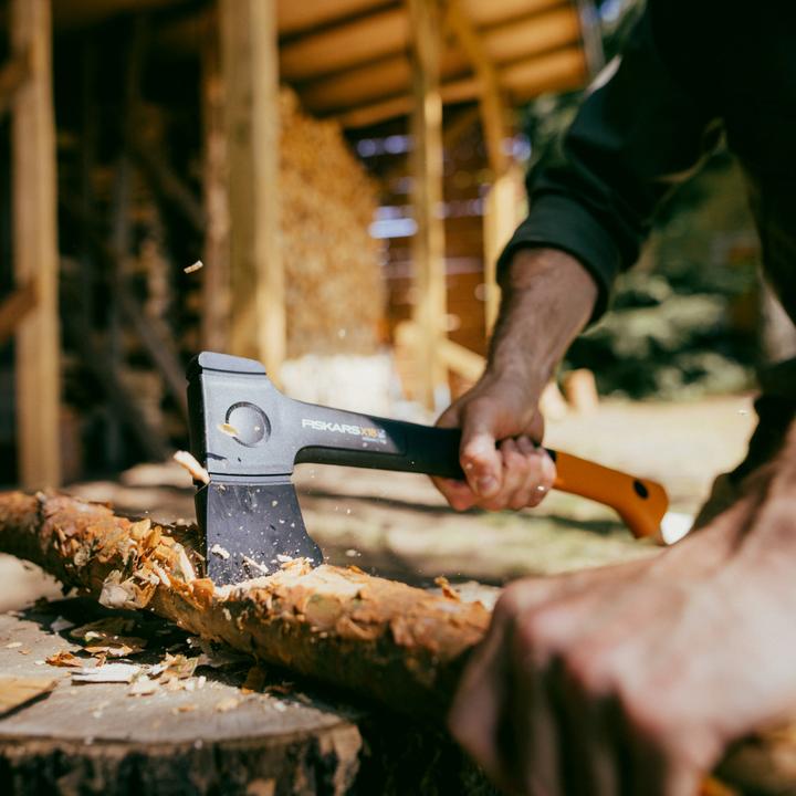 Actual product image Fiskars X18