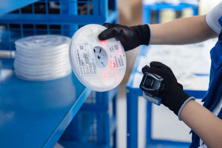 Produktbild Datalogic Handrückenscanner CODIScan Std.Range (HS7600SR) (1D-Barcodes, 2D-Barcodes)