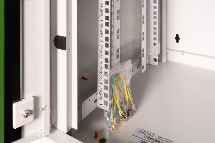 Image du produit Digitus DN-19 07-U SoHoline (7 HE, Rack 19 pouces)