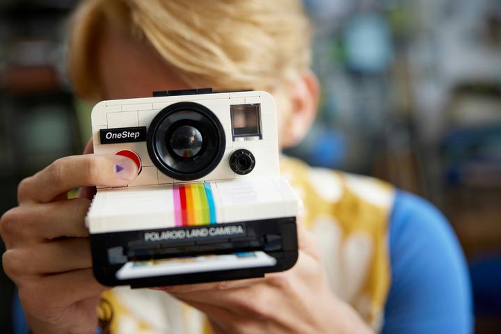 Productafbeelding LEGO Polaroid OneStep SX-70 instant camera (21345, LEGO Ideeën)