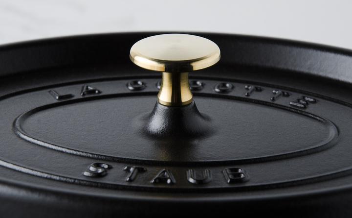 Actual product image Staub Cocotte (29 cm, Casserole + Stewpot, Cast iron, Enamel)