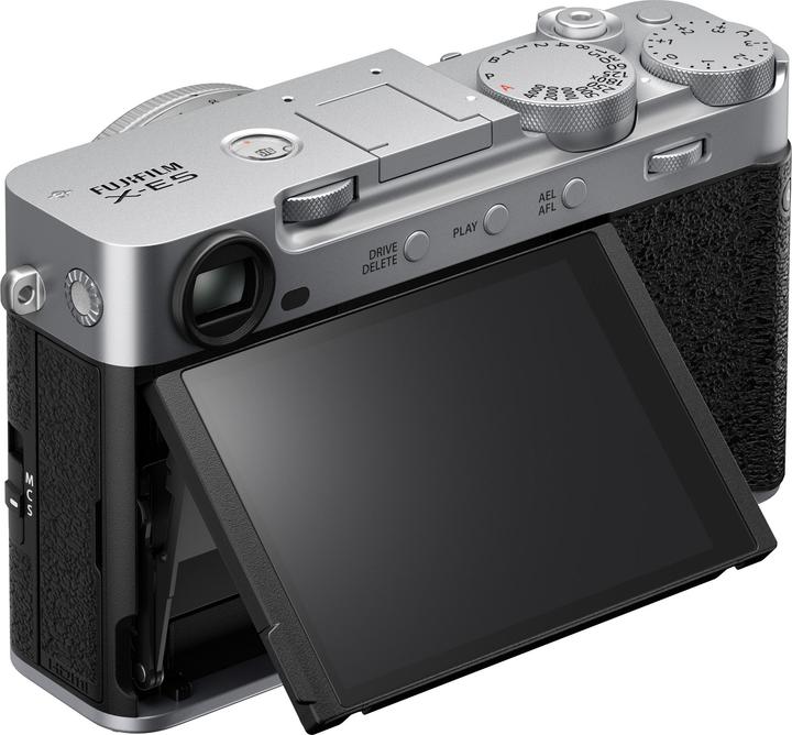 Actual product image Fujifilm X-E5 Silver Body