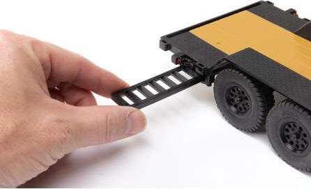 Image du produit Axial Remorque à plat 2 essieux 1:24 (RTR Prêt à fonctionner)