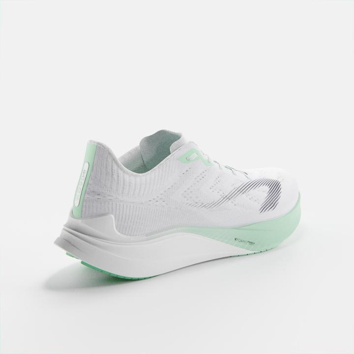 Image du produit Kiprun Chaussures de course femmes - KD900 Light vert/blanc (41)