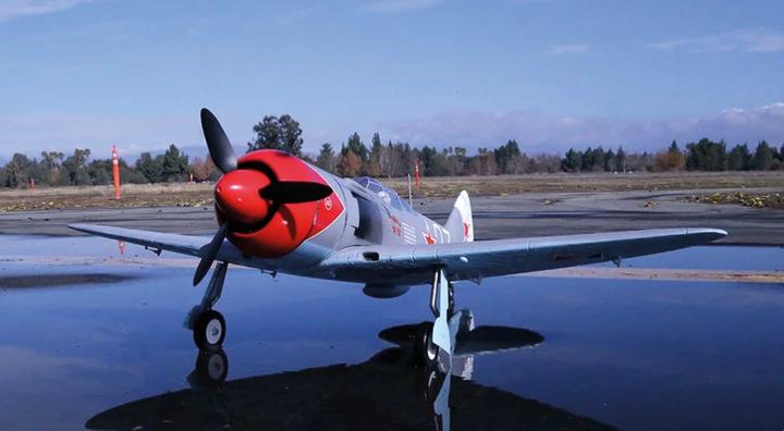 Image du produit Freewing Oiseau de guerre Lavochkin LA-7 PnP FlightLineRC (Oiseau de guerre)