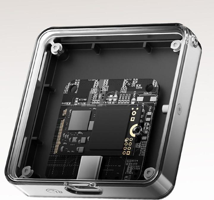 Actual product image Orico AP30-G2 M.2 NVME magnetic hard drive bay MagSafe USB-C 3.2 - Black (M.2 2230)