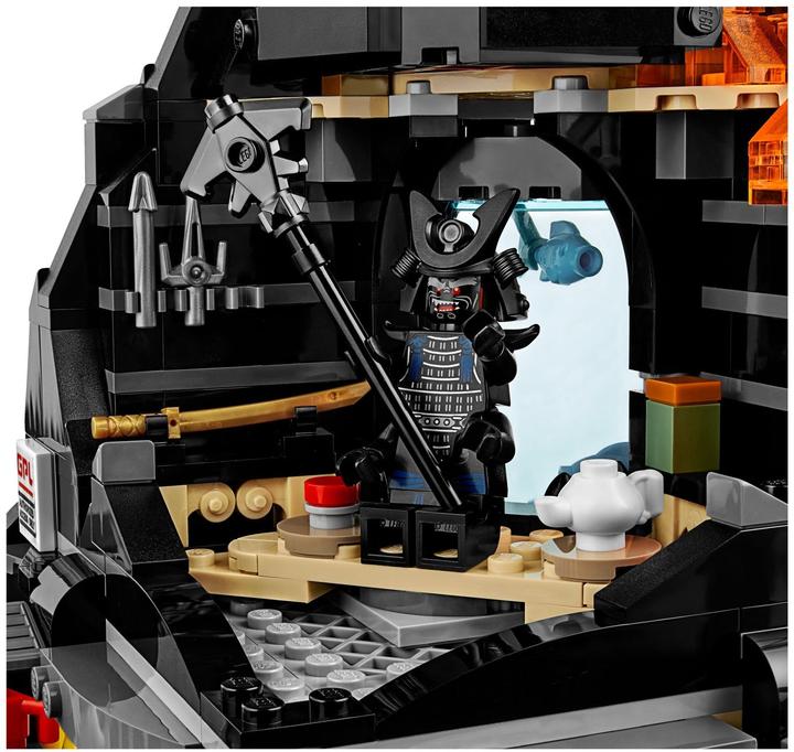 Actual product image LEGO Ninjago Garmadon's Volcano Lair (70631, LEGO Ninjago)
