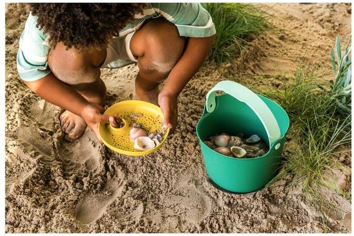 Actual product image Quut Bucket Bucki? Garden Green 2 parts, age recommendation