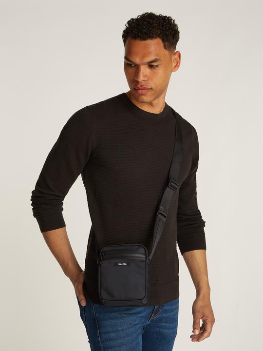 Immagine prodotto Calvin Klein Ck Essential Reporter XS (98% poliestere riciclato, 2% Poliuretano)