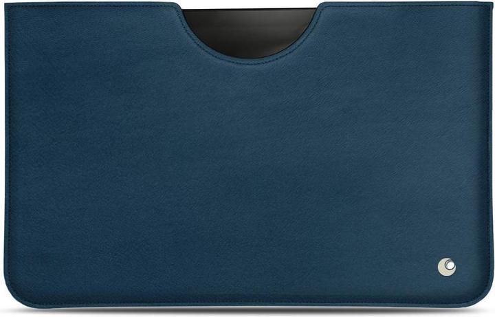 Blu mediterran ( Pantone #0E3043 )