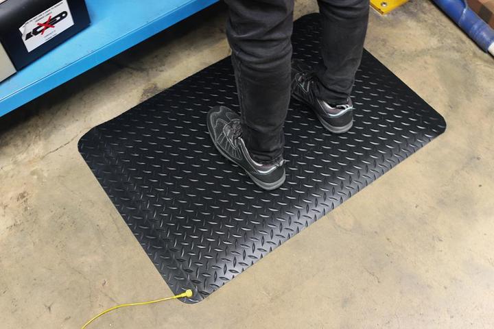 Produktbild Coba Europe schwarz Anti-Ermüdungsmatte Antirutsch Rautenprofil, DPS01, Einzelne, 600mm x 900mm x 14 (900 x 600 mm)