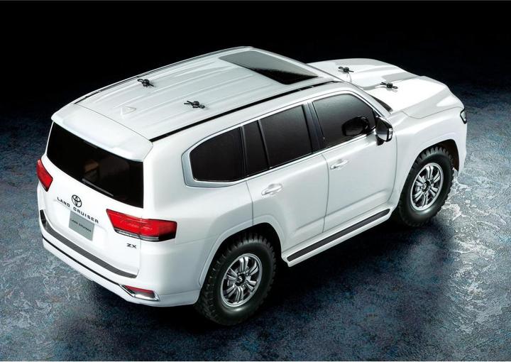 Actual product image Tamiya Scaler Toyota Land Cruiser 300, CC-02, Kit, 1:10 (Kit)