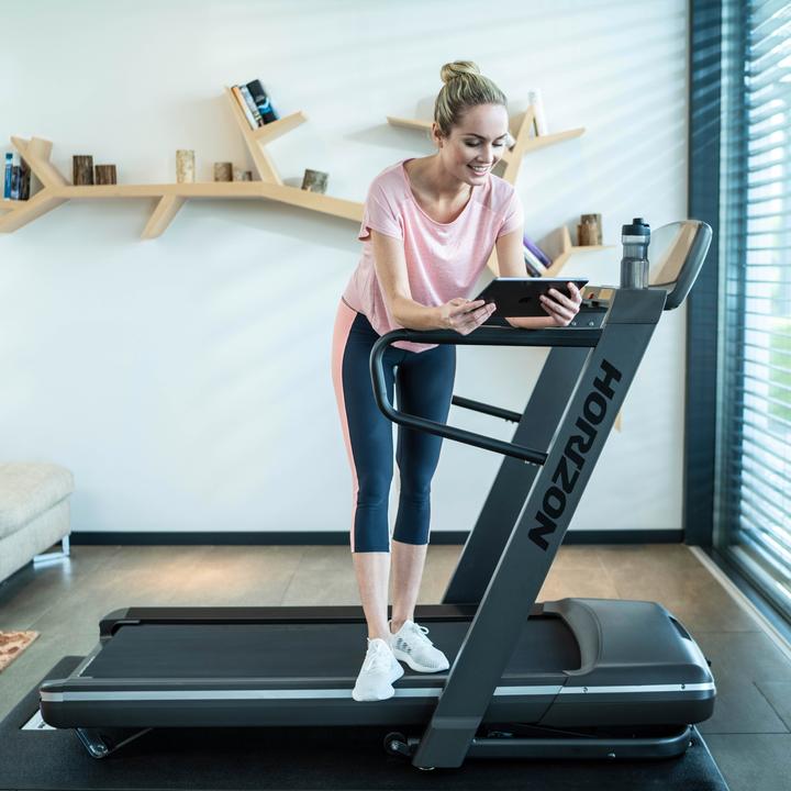 Actual product image Horizon Fitness Omega Z