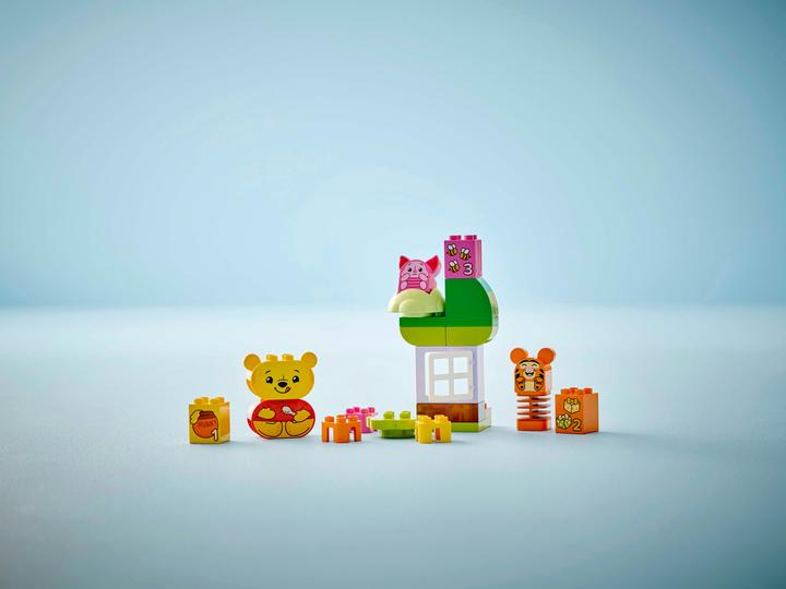 Actual product image LEGO Winnie the Pooh's birthday party (10457)