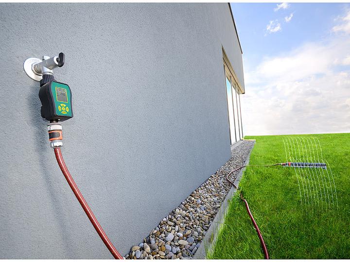 Produktbild Royal Gardineer Digitale Bewässerungsuhr für automatische Bewässerung (Bewässerungscomputer)