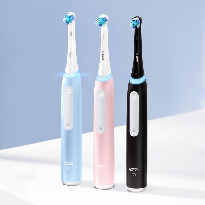 Actual product image Oral-B iO 3 (Oscillating toothbrush)